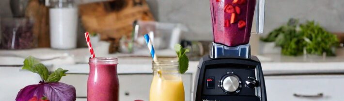 Got Smoothie Build-Up? How to Clean Your Vitamix