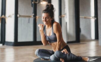 17 tips for getting clean after a sweaty workout (minus the full shower!)