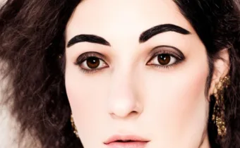 The Persian Tradition That Brought Eyebrows Back in Style