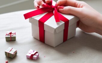 Gift Giving for Minimalists