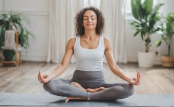 40 Benefits of Yoga for Mental & Physical Health (According to over 60 Studies)