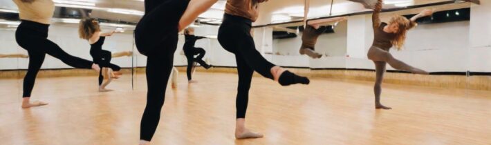 Dance Therapy: Benefits and How It Works