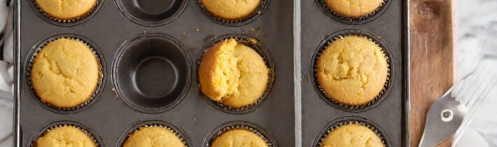 These healthy gluten-free cornbread muffins deserve a spot on your brunch table