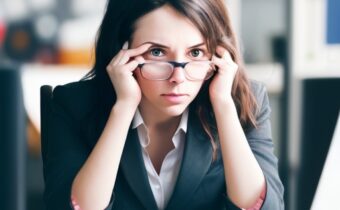 Workaholic: 5 Signs You Are One (And How To Stop)