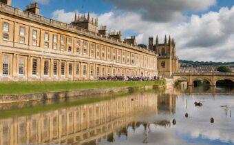 9 incredible things to do in Bath, England’s most elegant small city