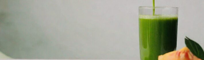 The Green Juice You’re Supposed to Drink Warm for Better Nutrient Absorption