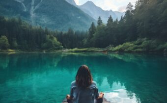 Calming a Busy Mind: 10 Tips to Find More Peace