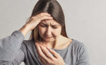 Decoding Neck Noises: What Those Cracks and Pops Really Mean