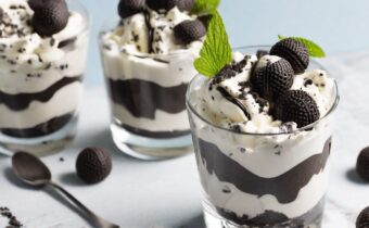 Indulge in a Heavenly Cookies and Cream Parfait Recipe