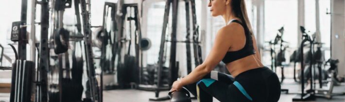 Why You Really Should Stick Your Butt Out at the Gym
