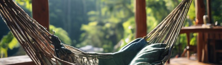 5 Reasons Hammocks Are About to Become Your New Summer Must-Have
