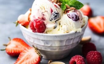 I Have Lactose Intolerance But Still Love Ice Cream—These Are My Go-To Dairy-Free Treats