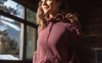 The Cozy Activewear Pieces I Live in Beyond Yoga Leggings