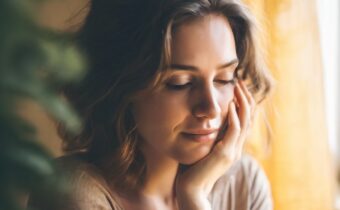 What is Emotionally Focused Therapy (EFT): A Complete Guide