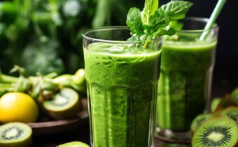 7 Green Smoothies That Aren’t Actually Green