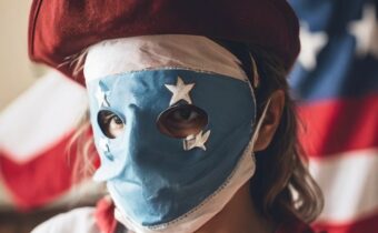 I’m a Texan afraid to remove my mask, despite no state mandate