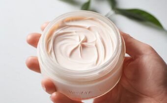 Avene Extreme Cream: Intense Hydration for Sensitive Skin