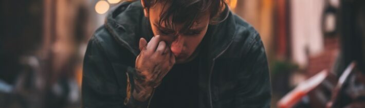 Habits That Hurt Friendships: Avoiding the Pitfalls