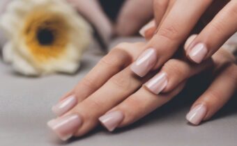 How to Keep Your Manicure Fresh