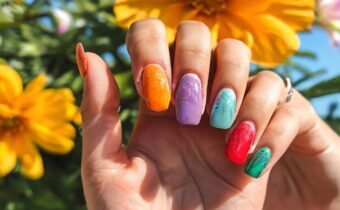 Summer Nail Polish Colors to Brighten Your Style