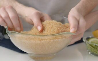 Perfect Quinoa Rinsing Technique