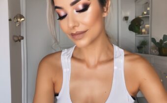 Perfect Yoga Glow Makeup Tutorial
