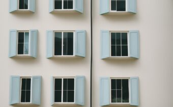 Windows and Walls in Relationships