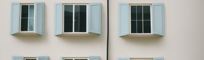 Windows and Walls in Relationships