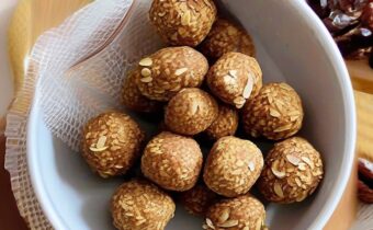 Date and Walnut Energy Balls