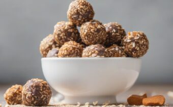 Healthy Energy Balls vs Protein Bars