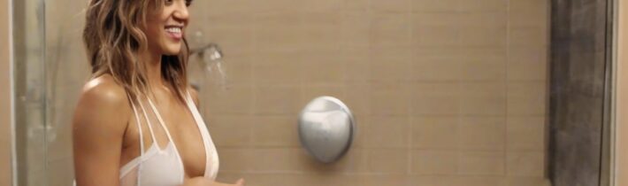 Why Jessica Alba Takes Night Showers