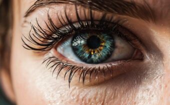 Lash-Growing Mascara Options