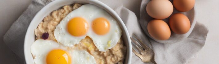 Oatmeal and Eggs: The Perfect Breakfast Duo